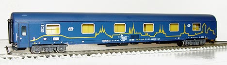 Passenger sleeping car for night train<br /><a href='images/pictures/TT_Model/7685.jpg' target='_blank'>Full size image</a>